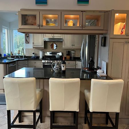 Best Garden View And Ocean View And Sounds-Hot Tub-Bbq-Sleeps 6 Shelter Cove 외부 사진